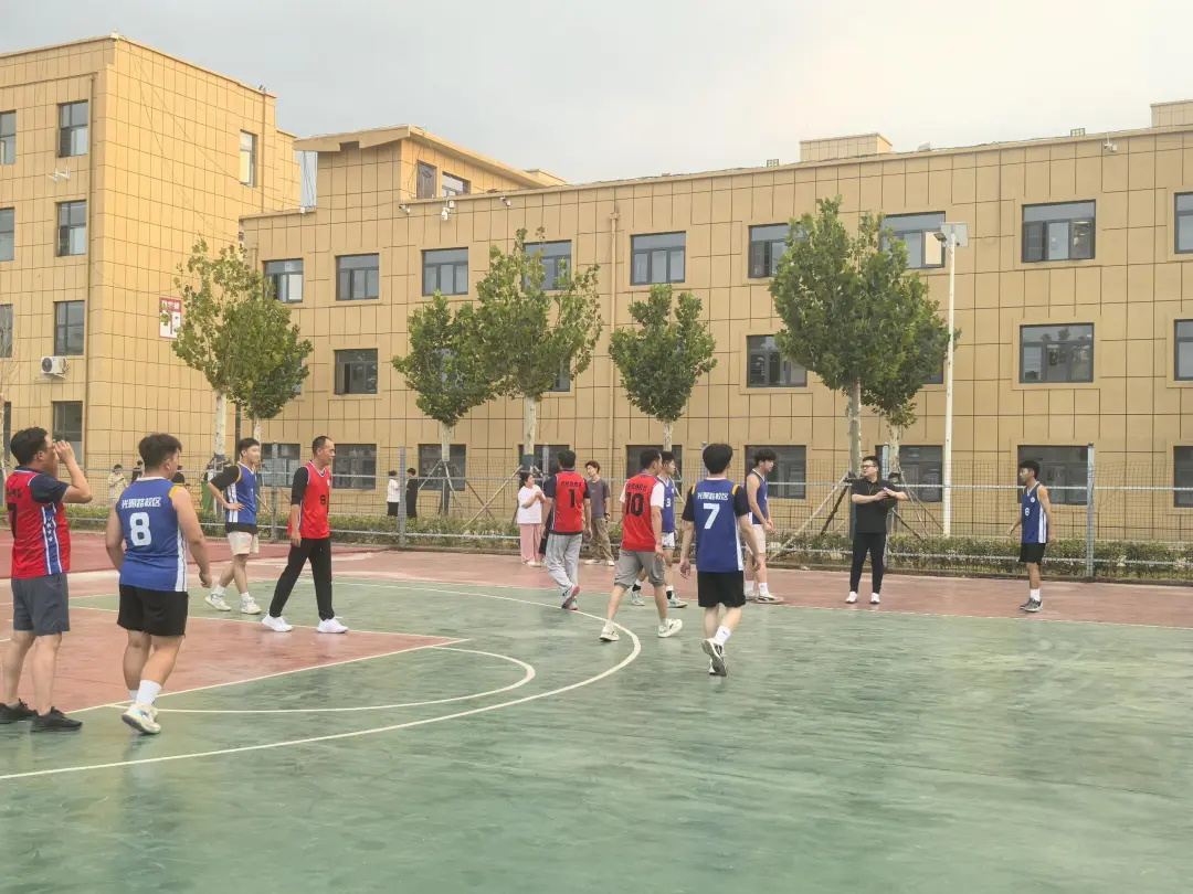 好大夫教育师生篮球友谊赛