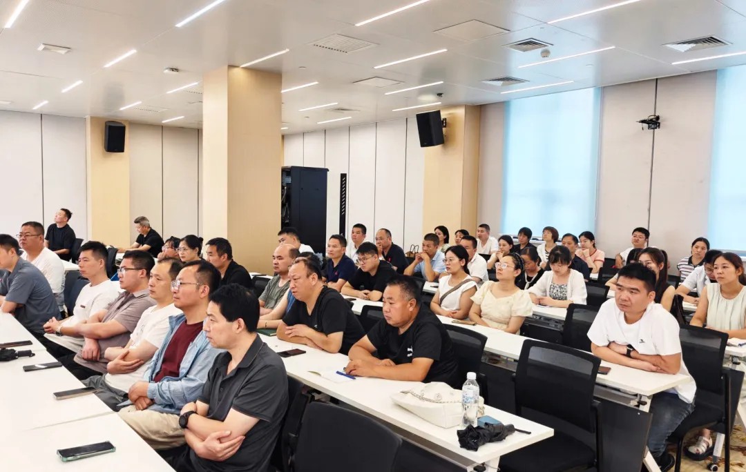 好大夫教育西学中